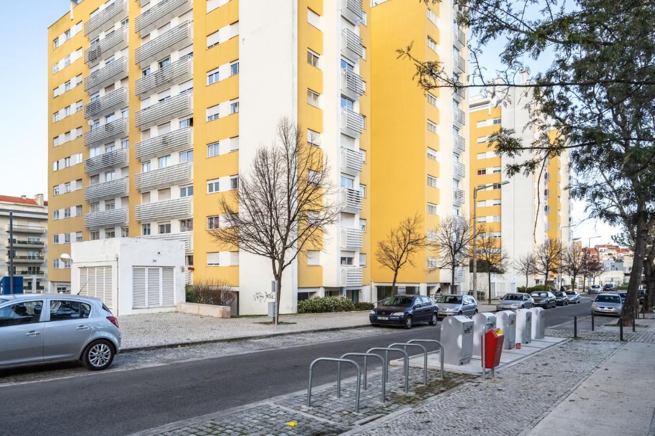 Akicity Penha Ebony Lisbon Exterior photo
