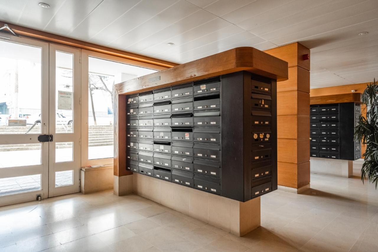 Akicity Penha Ebony Lisbon Exterior photo