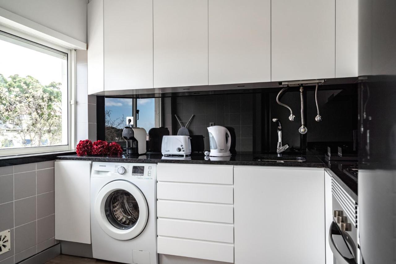 Akicity Penha Ebony Lisbon Exterior photo