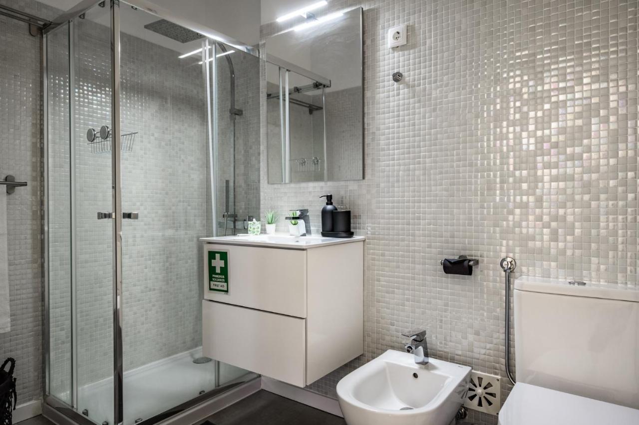 Akicity Penha Ebony Lisbon Exterior photo
